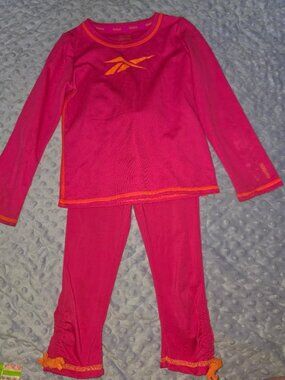 Reebok Girls Athletic Set Size 5/6 Pink Long Sleeve Top Leggings Outfit